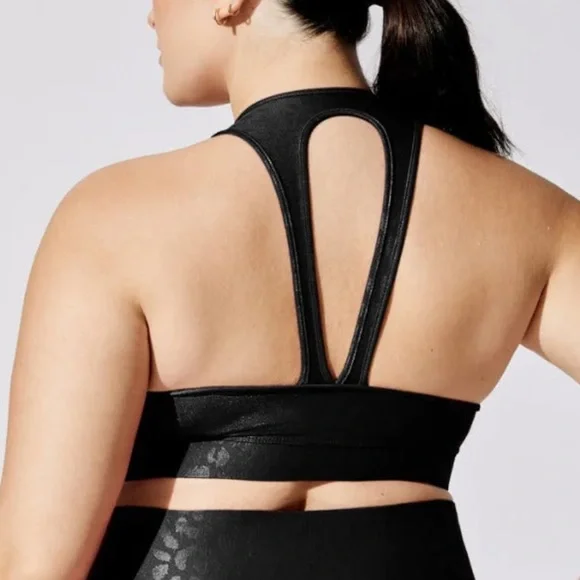 Carbon38 Action Bra 2.0 in Leopard Takara Shine - Picture 8 of 8